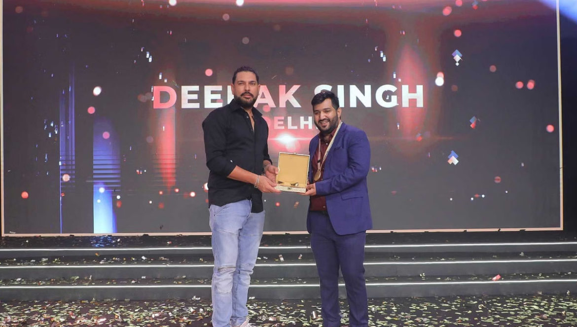 Yuvraj Singh & Deepak Singh